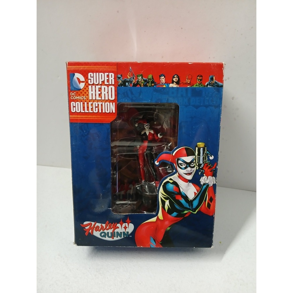 DC Comics Super Hero Collection HARLEY QUINN 3.5" Figurine with 16 Page Booklet!